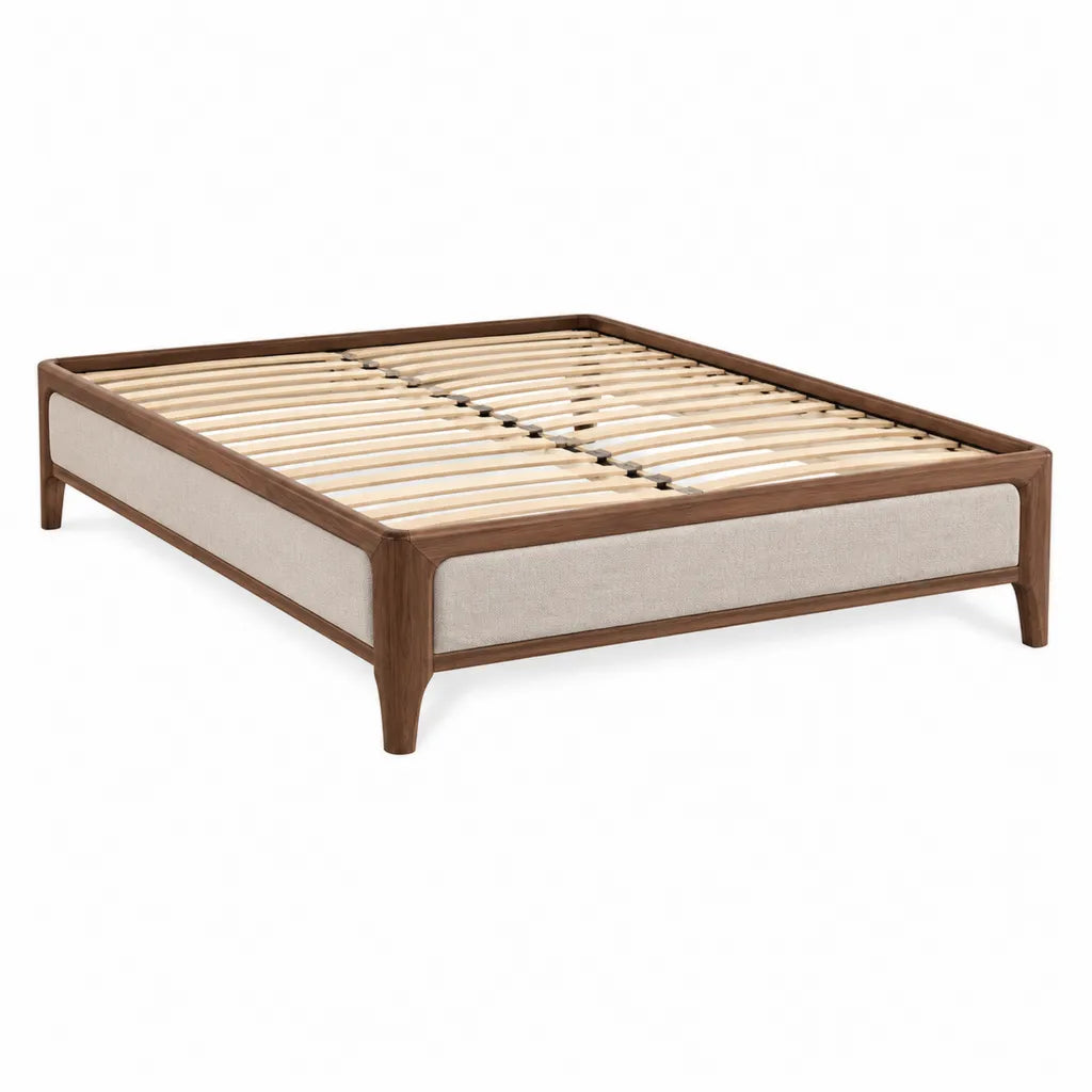 Lit double avec sommier à lattes 160 x 200 cm en bois massif finition noyer et panneaux en polyester beige